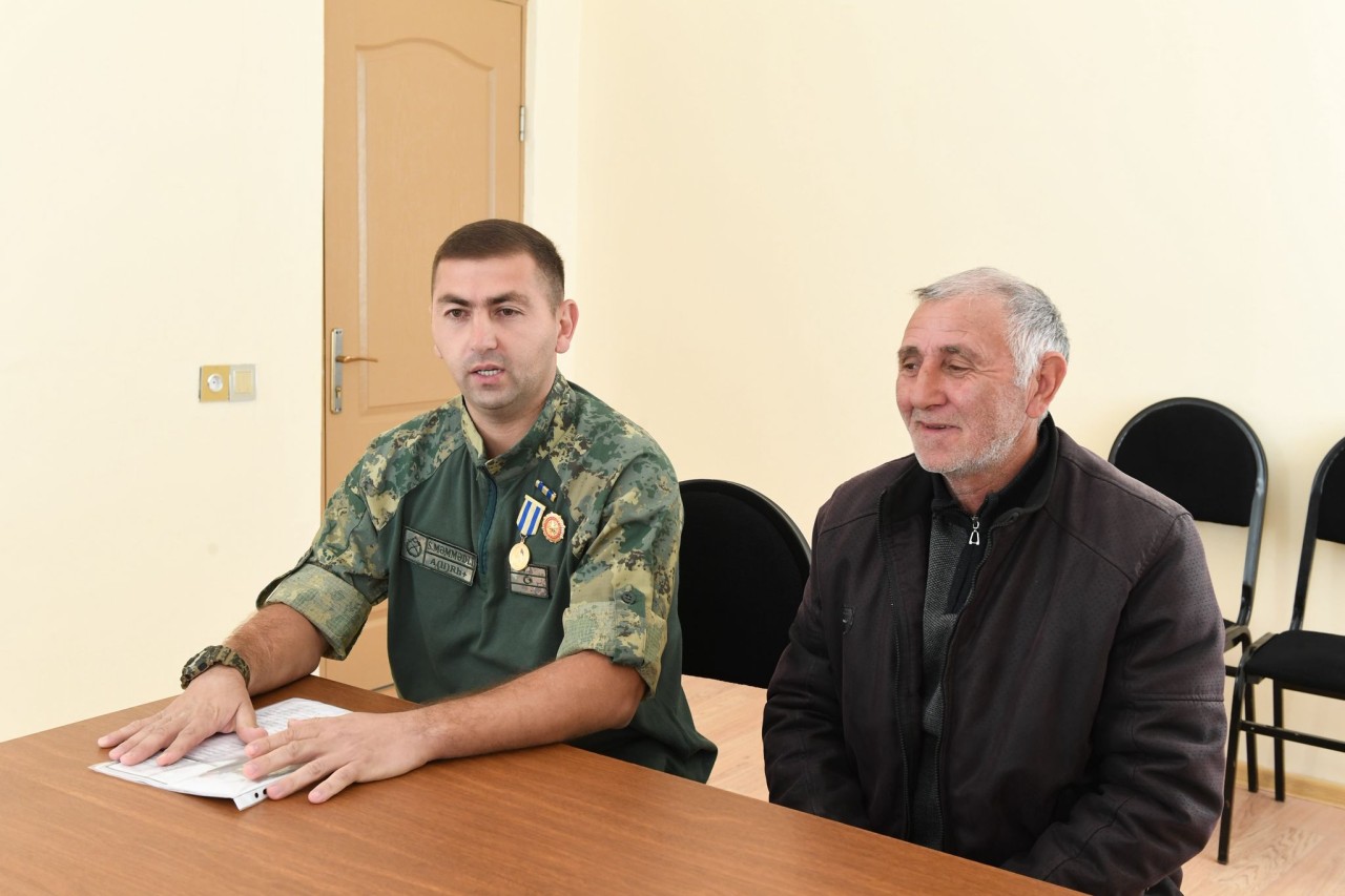 Rövşən Rzayev onların müraciətlərini dinlədi - FOTOLAR